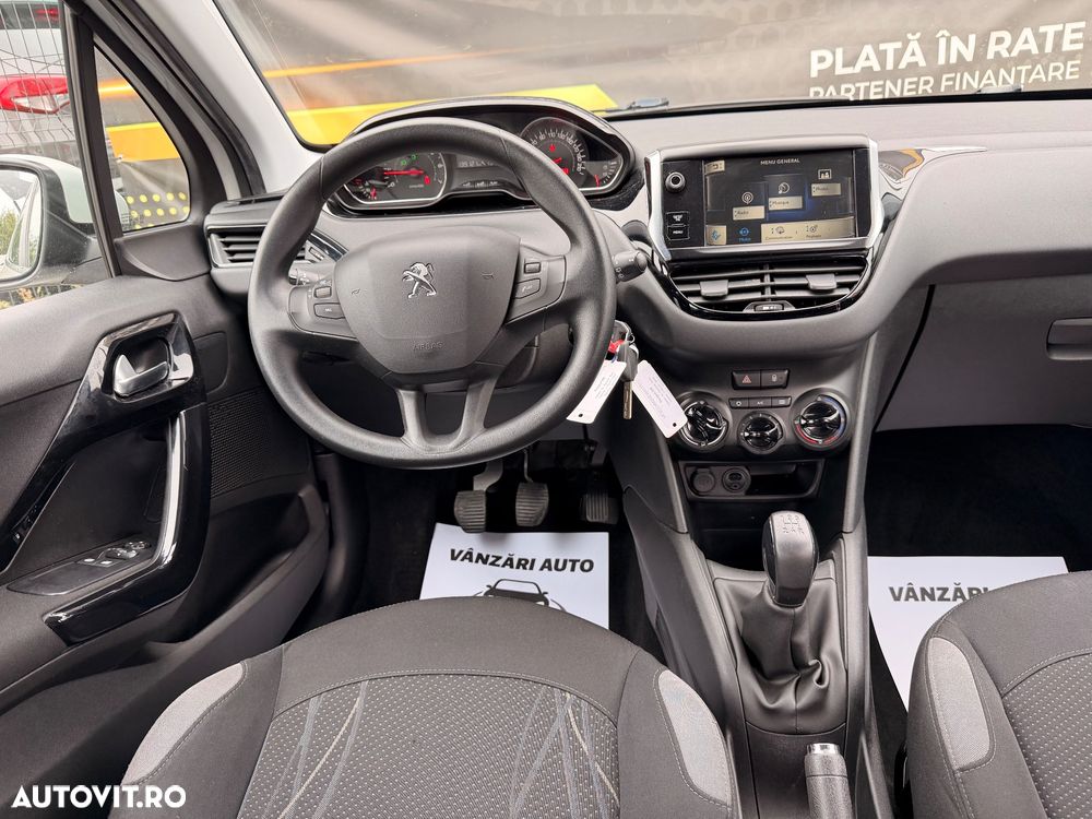 Peugeot 208 PureTech 82 Start & Stop Style - 20