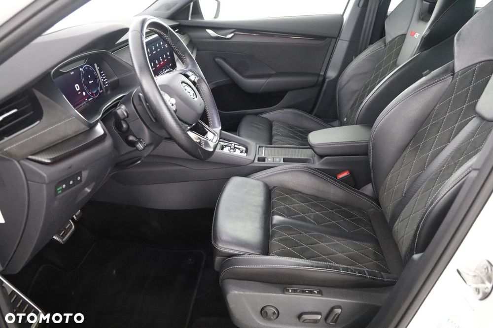 Skoda Octavia - 10
