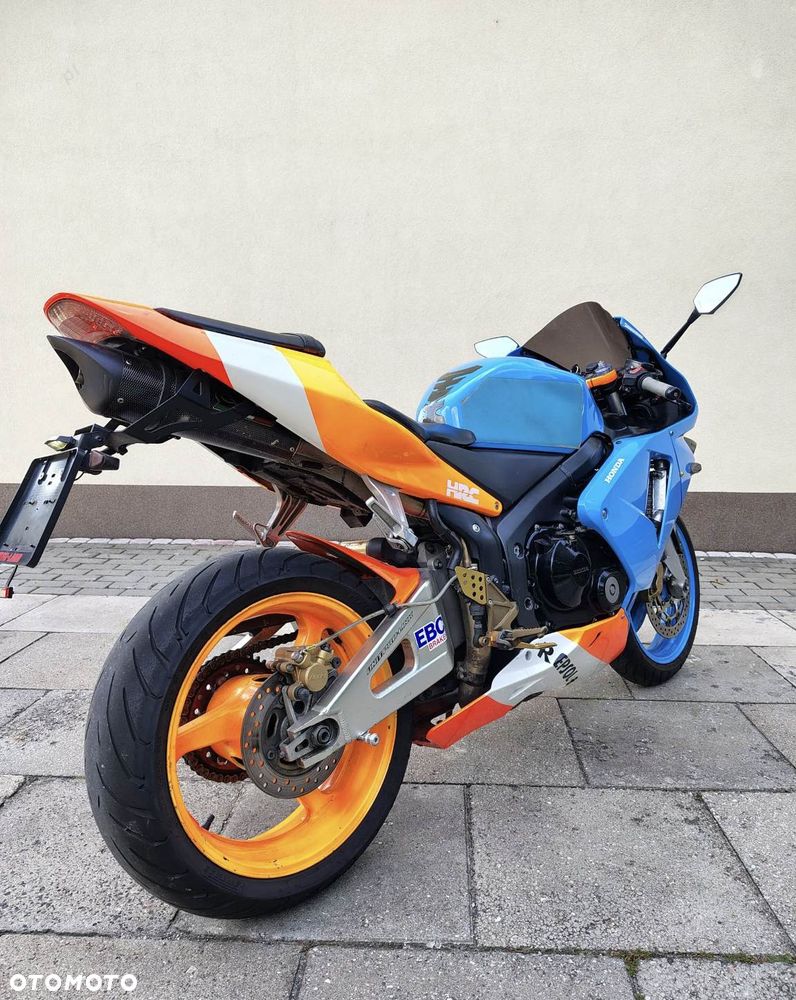 Honda CBR - 6