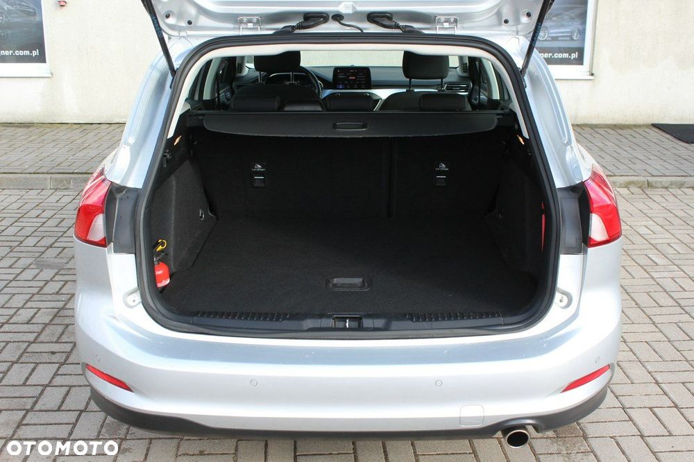 Ford Focus 1.0 EcoBoost Connected - 8