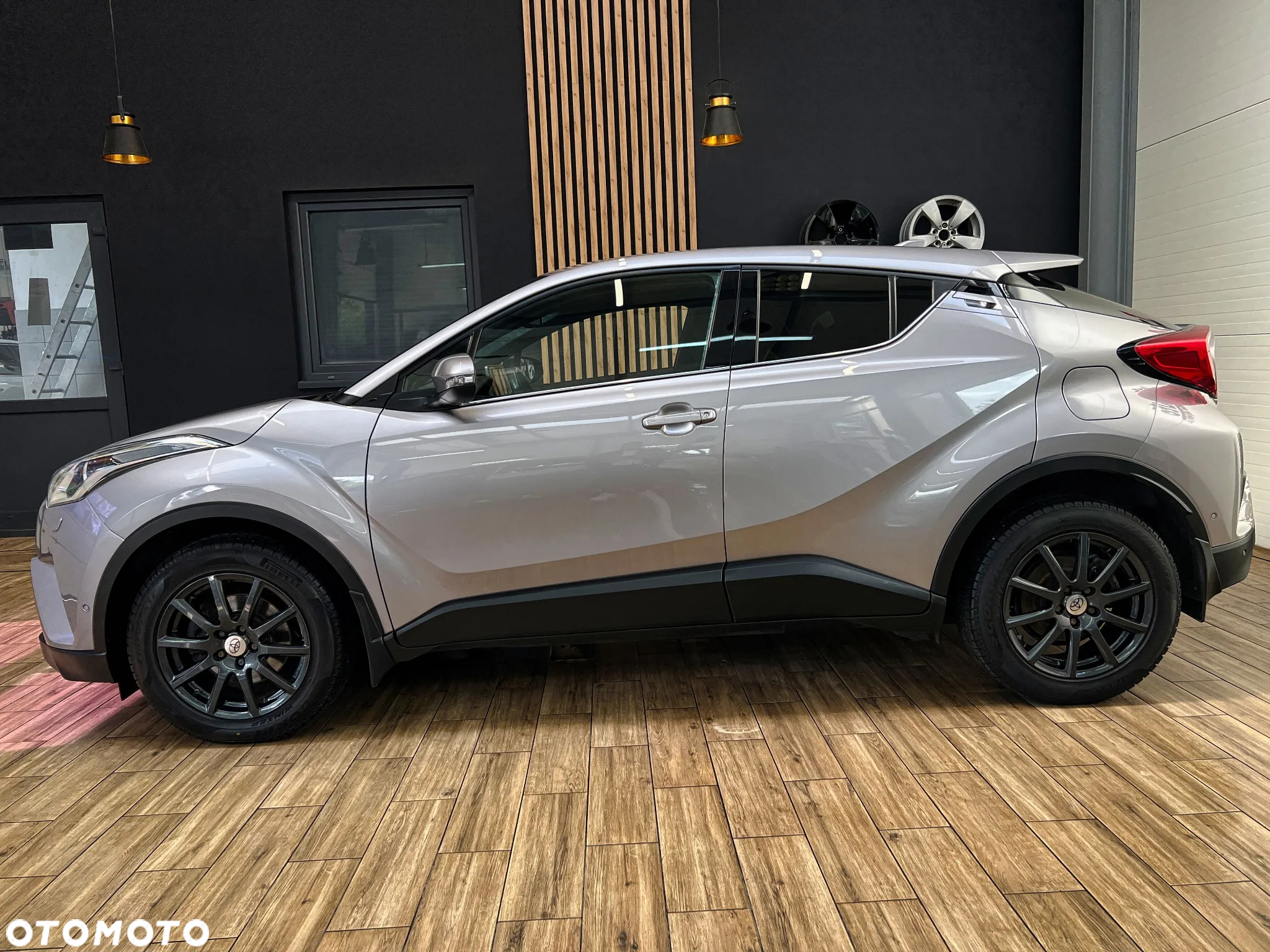 Toyota C-HR 1.2 T Prestige - 6