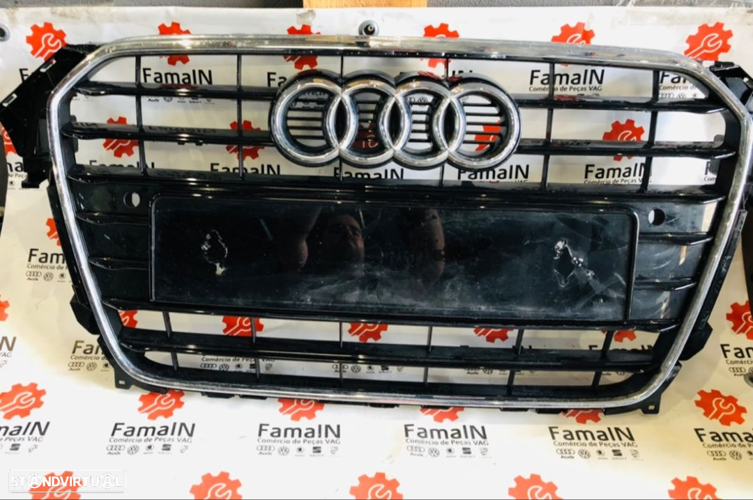 Grelha Audi A4 B8 / 8K0853651 - 2