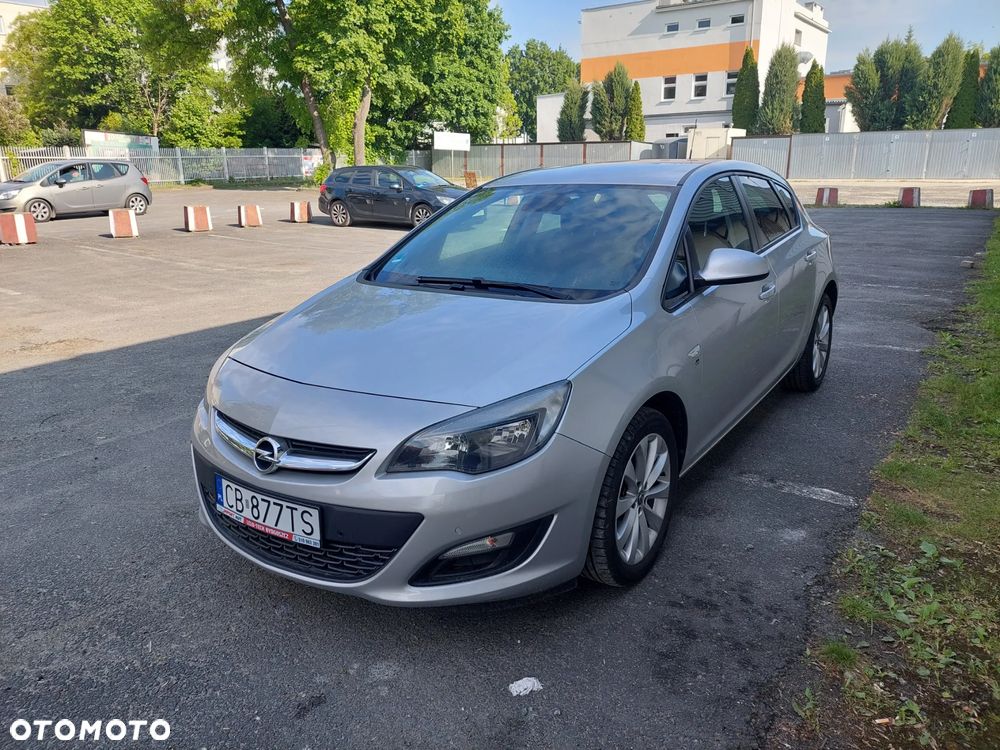 Opel Astra - 1