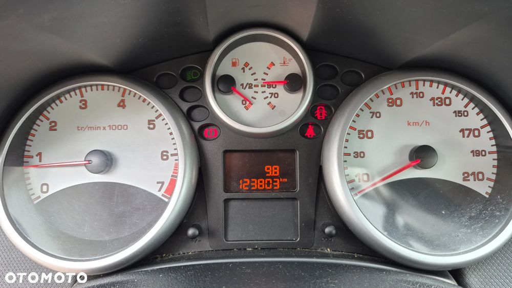 Peugeot 207 1.4 16V Trendy - 7