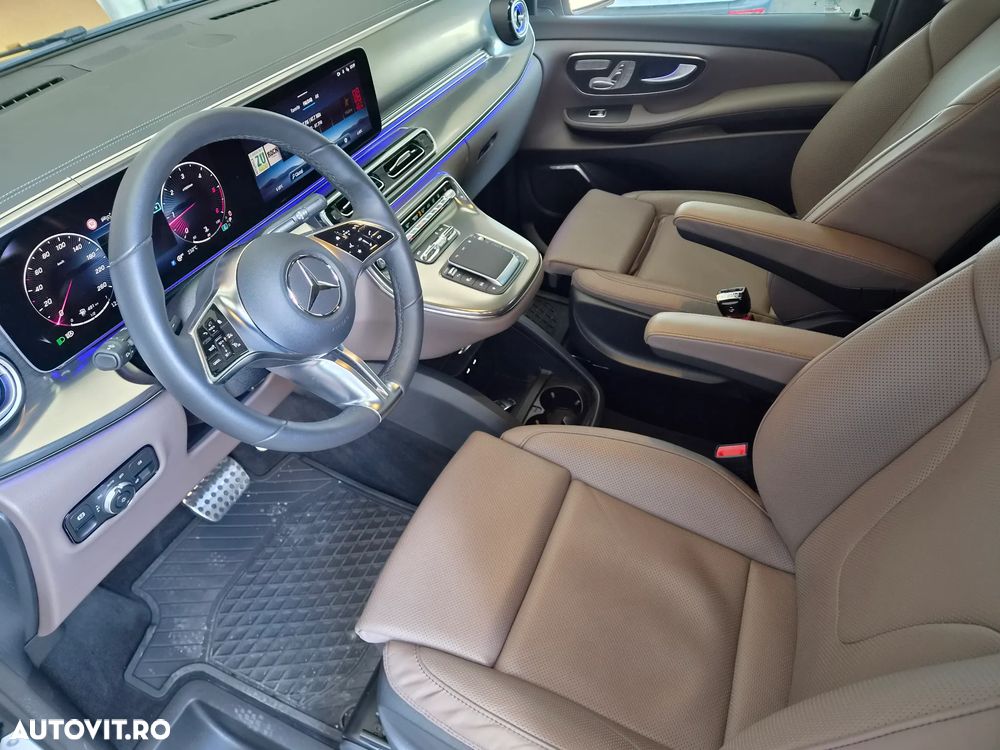 Mercedes-Benz V 300 d Extralang 4Matic 9G-TRONIC Edition - 14