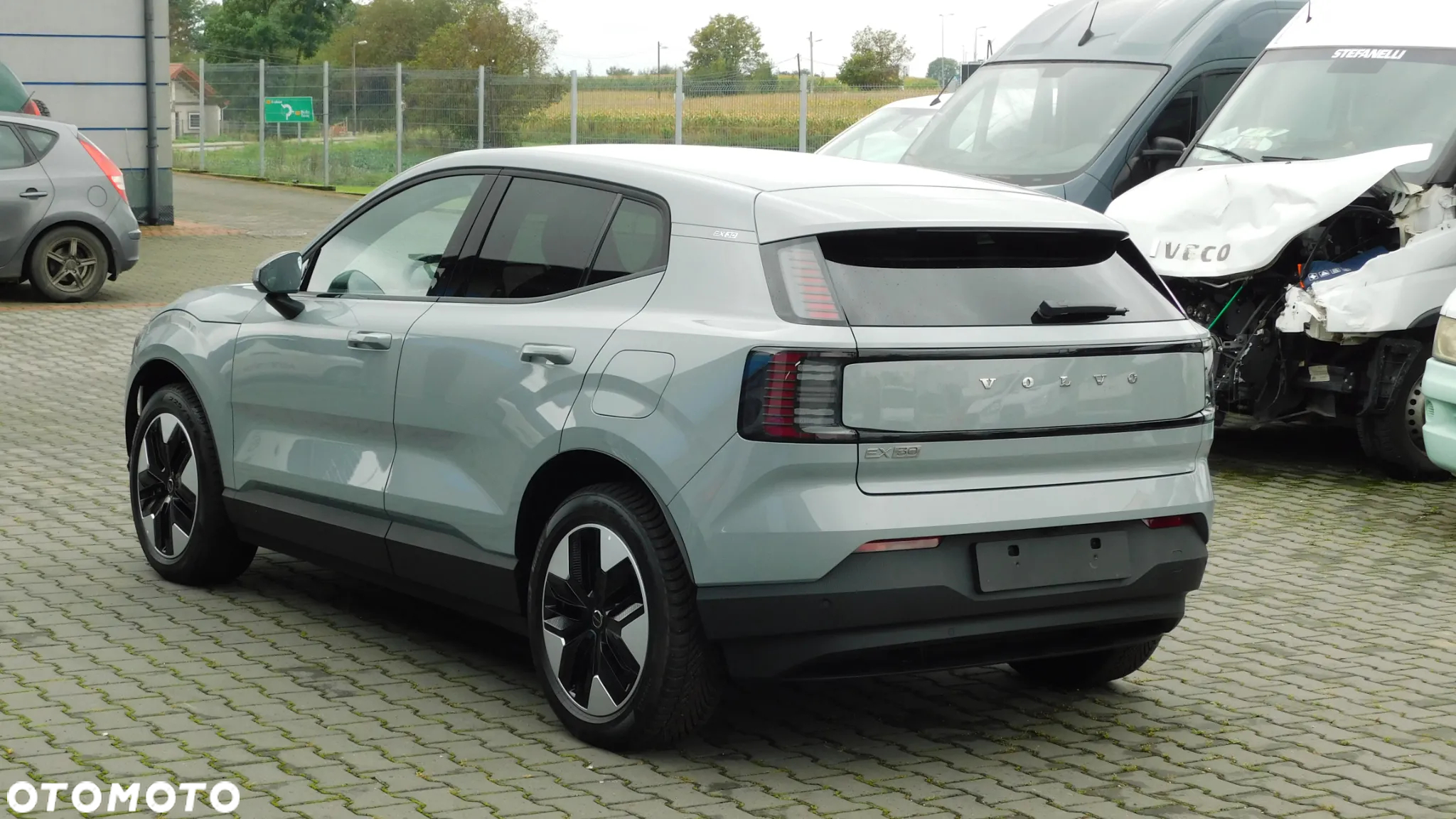 Volvo EX30 69kWh Single Motor Long Range Core - 3