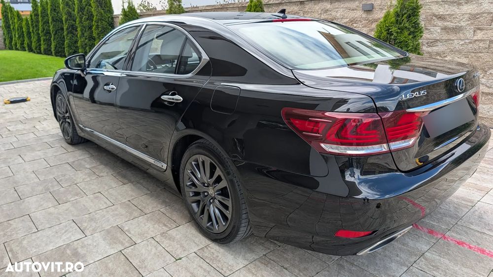 Lexus Seria LS - 5
