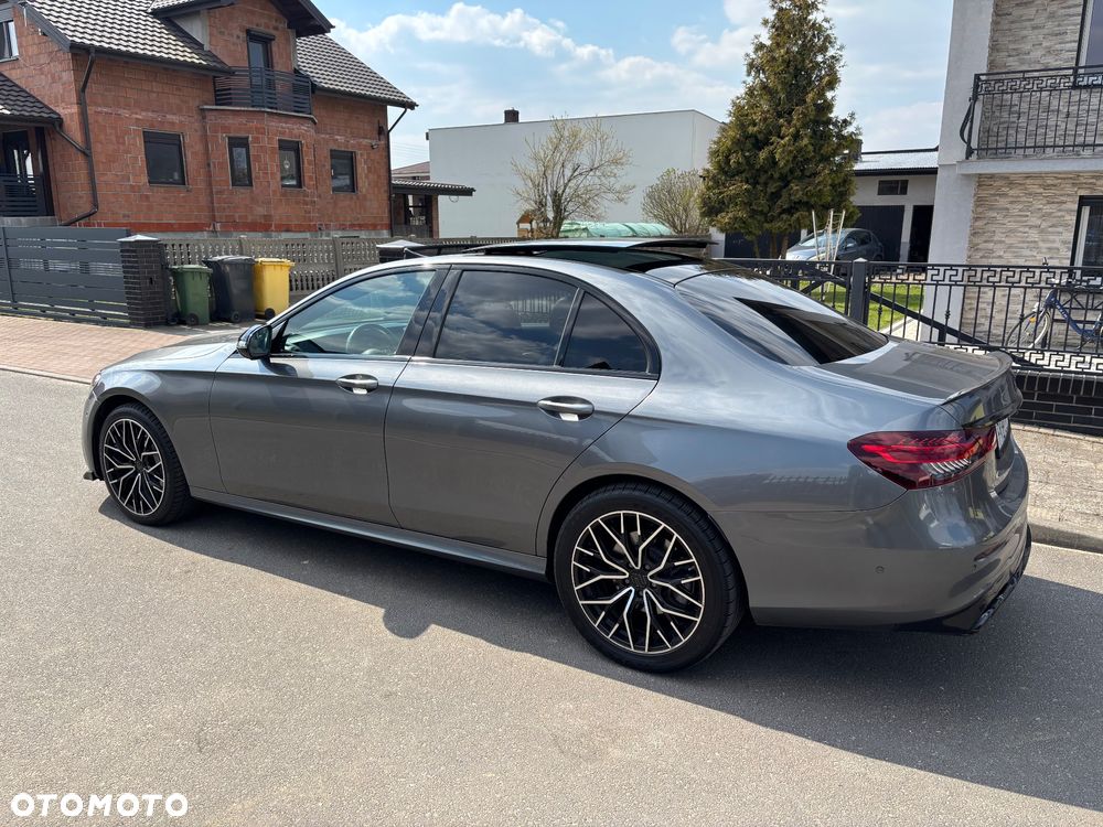 Mercedes-Benz Klasa E 300 de 9G-TRONIC AMG Line - 6
