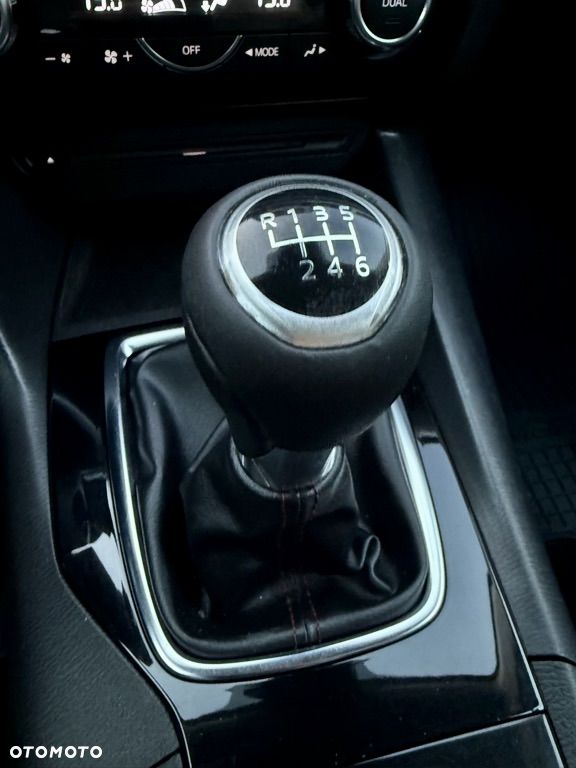 Mazda 3 SKYACTIV-G 120 Exclusive-Line - 25