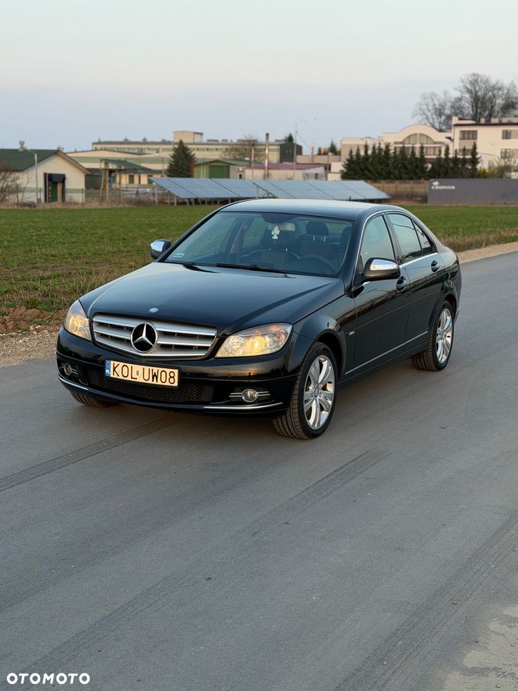 Mercedes-Benz Klasa C 220 CDI DPF Automatik Avantgarde - 16