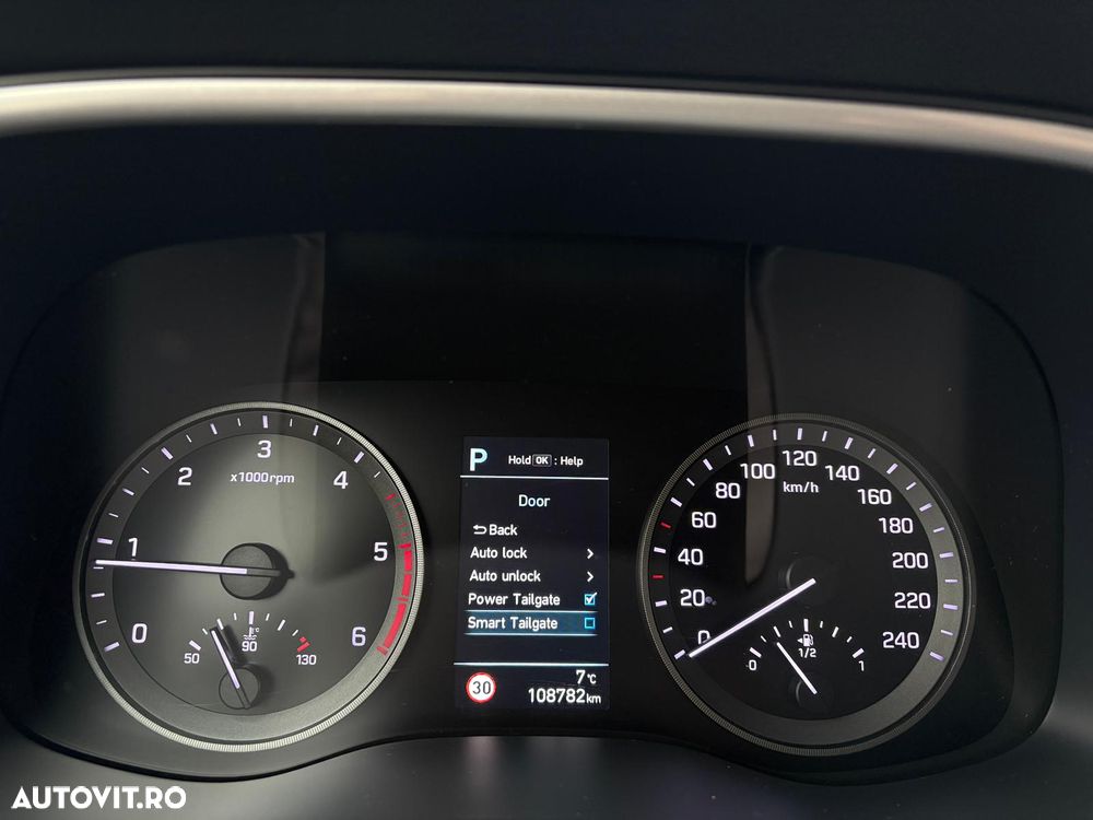 Hyundai Tucson 2.0 CRDI 4WD 6AT Luxury Pack+ - 12