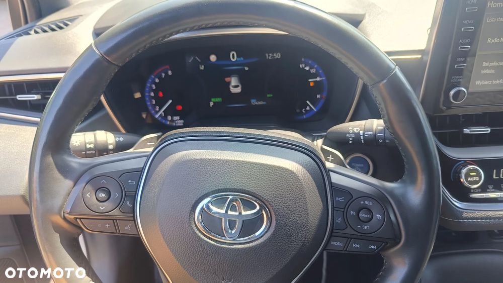 Toyota Corolla 2.0 Hybrid Comfort - 24