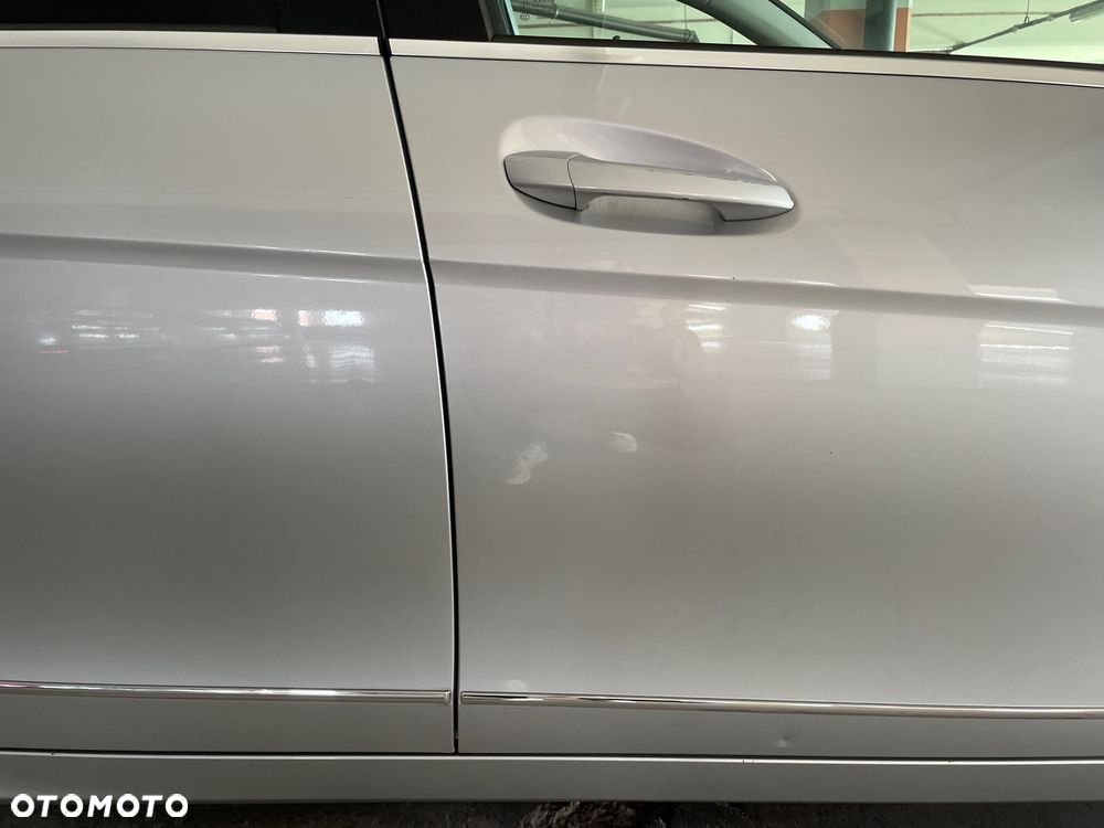 Mercedes-Benz Klasa C 180 K BlueEff Avantgarde - 10