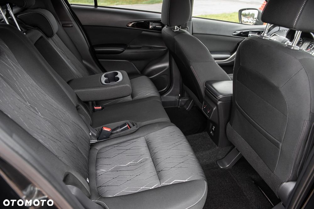 Mitsubishi Eclipse Cross - 32