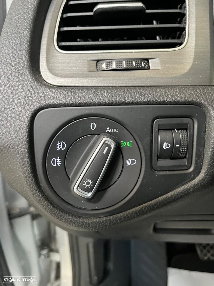 VW Golf Variant 1.6 TDi Confortline - 10