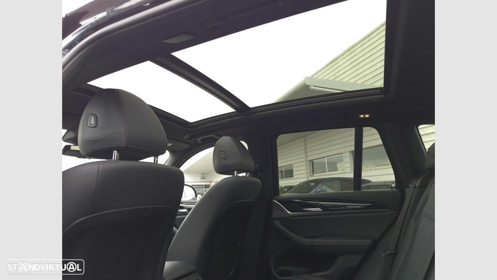 BMW iX3 Inspiring - 15