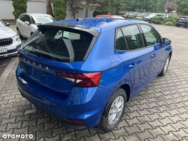 Skoda Fabia 1.0 TSI Drive - 5