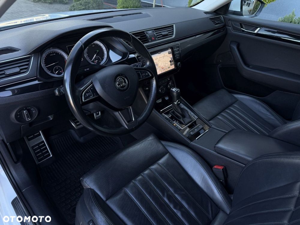 Skoda Superb 2.0 TDI L&K DSG - 15