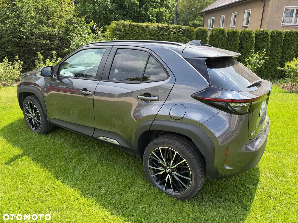 Toyota Yaris Cross Hybrid 1.5 Executive - 4