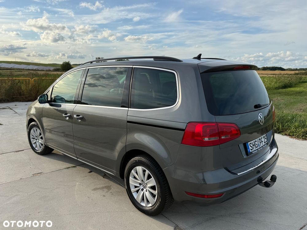 Volkswagen Sharan 2.0 TDI DPF BlueMotion Comfortline - 6