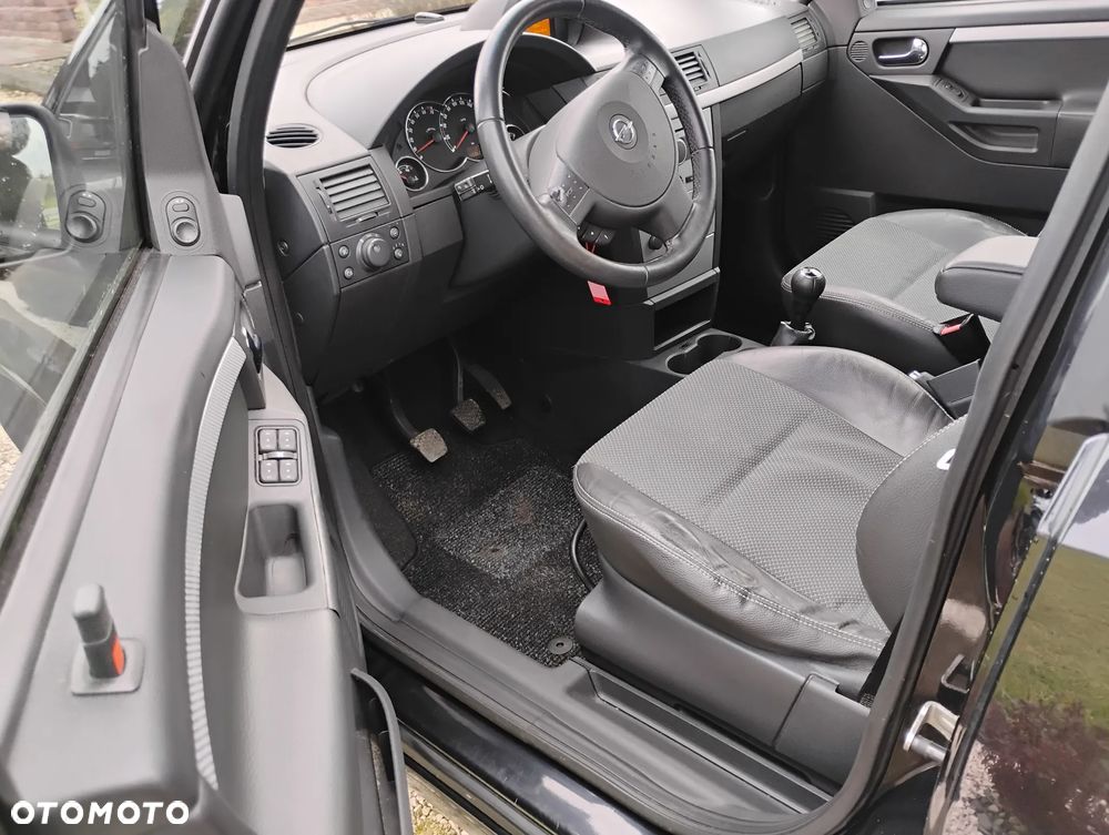 Opel Meriva 1.6 16V Cosmo - 9