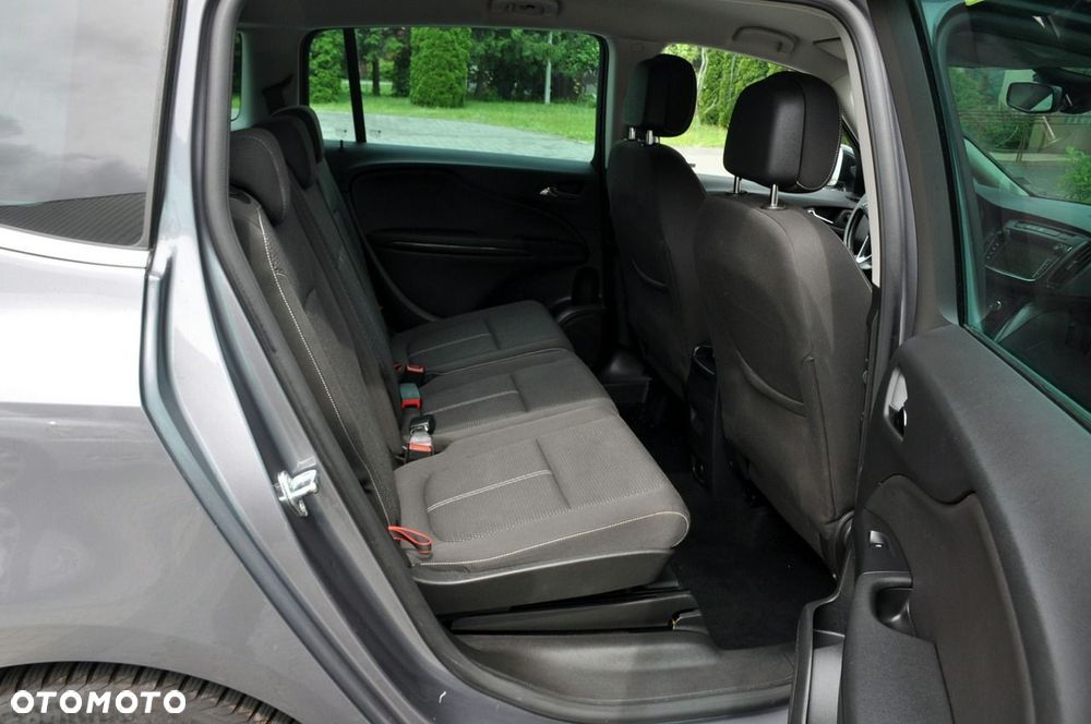 Opel Zafira - 19