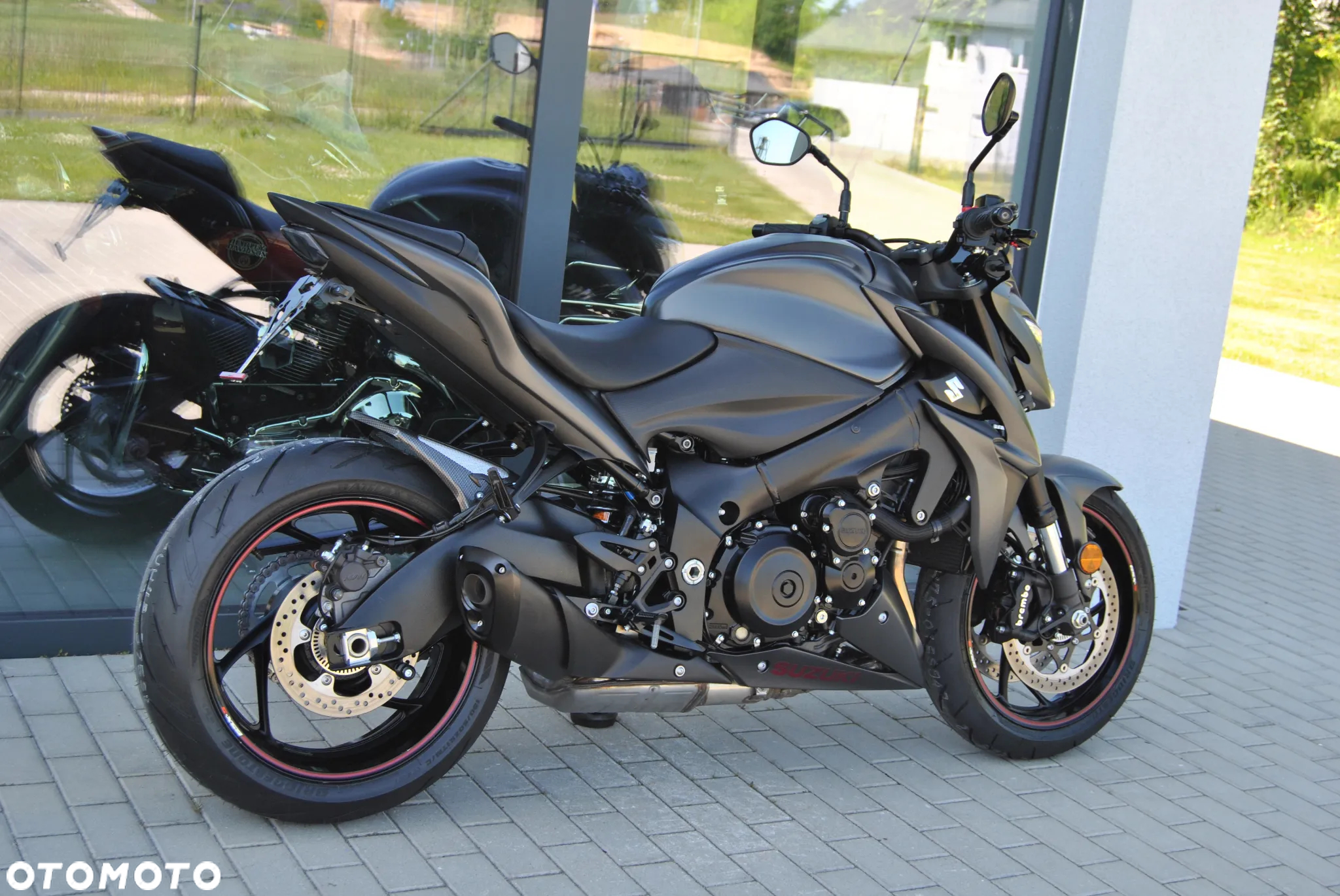 Suzuki GSX - 5