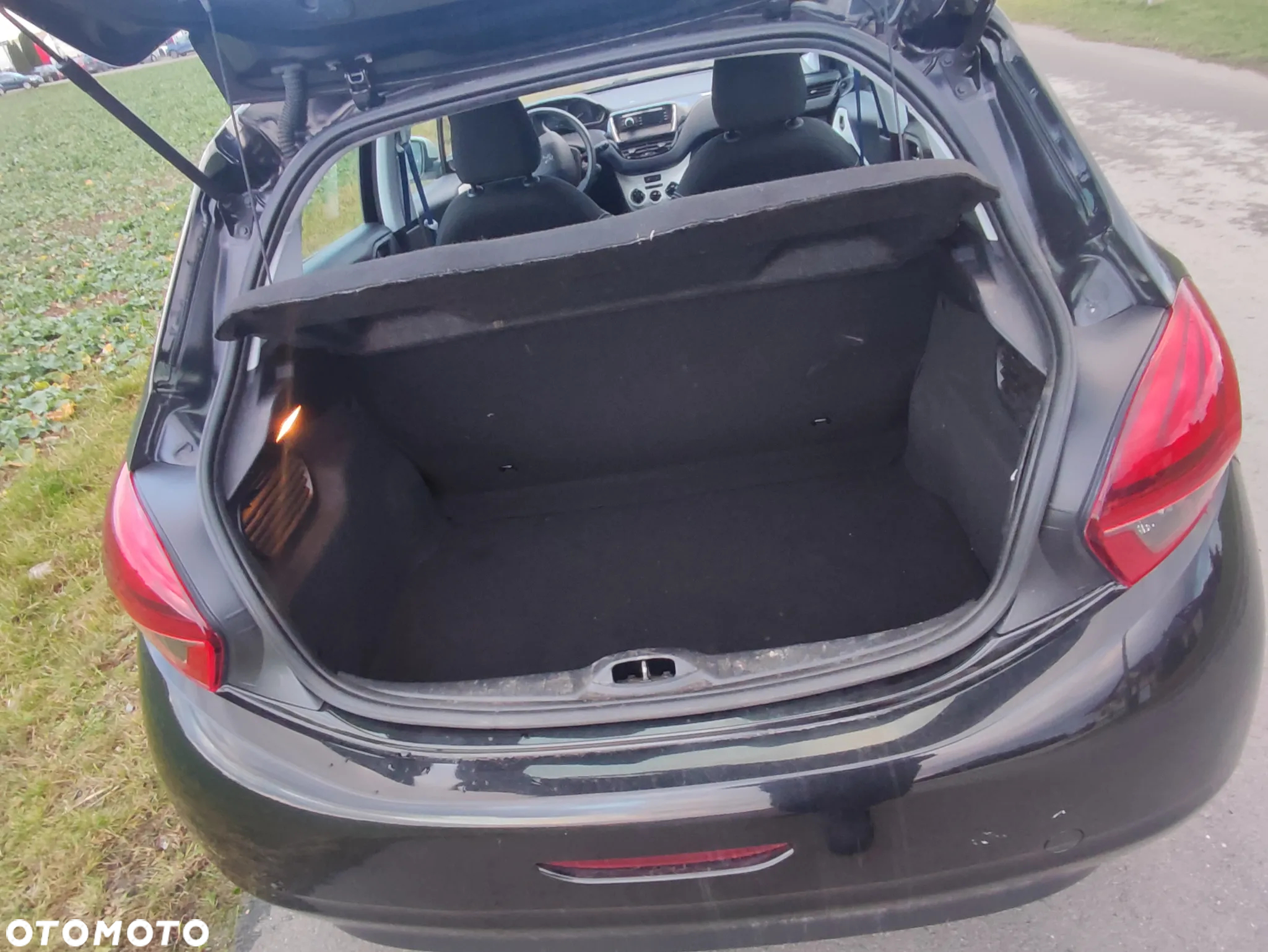 Peugeot 208 PureTech 68 Like - 12