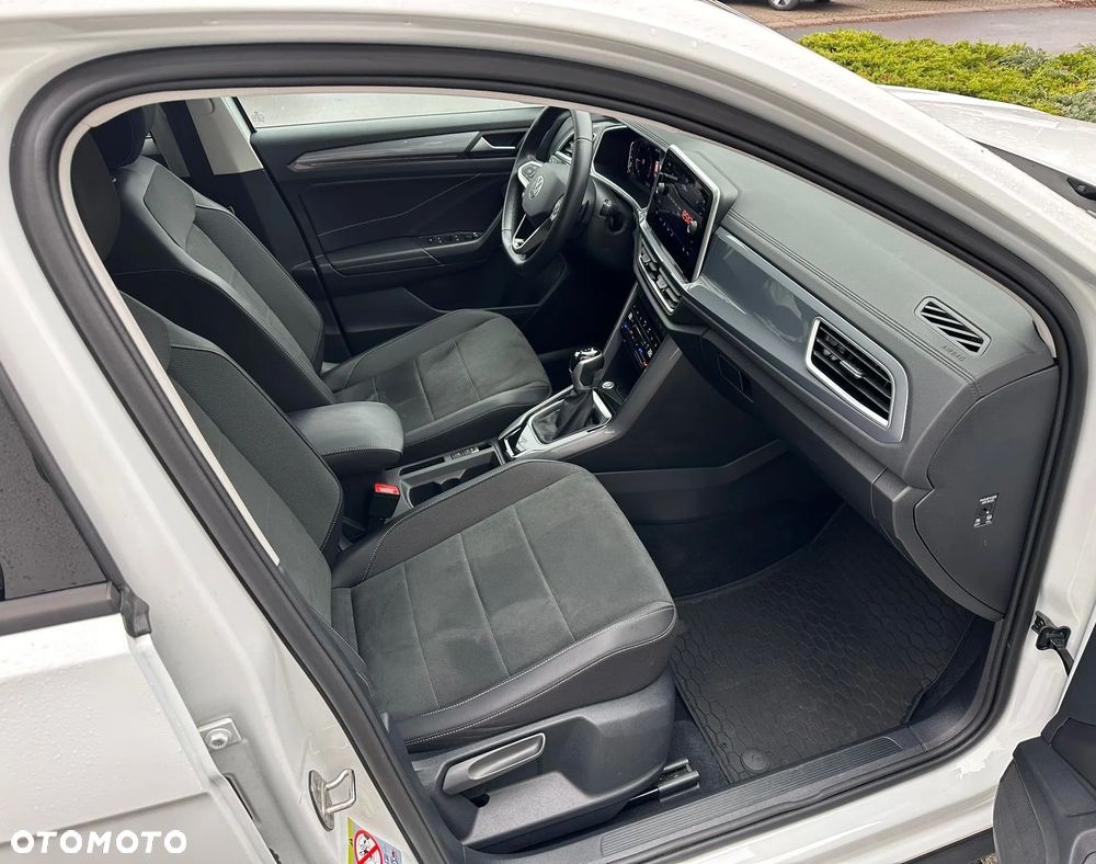 Volkswagen T-Roc 1.5 TSI Style DSG - 6