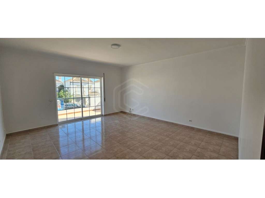 Apartamento T2+1 perto do centro da cidade em Tavira, Algarve - Grande imagem: 3/24