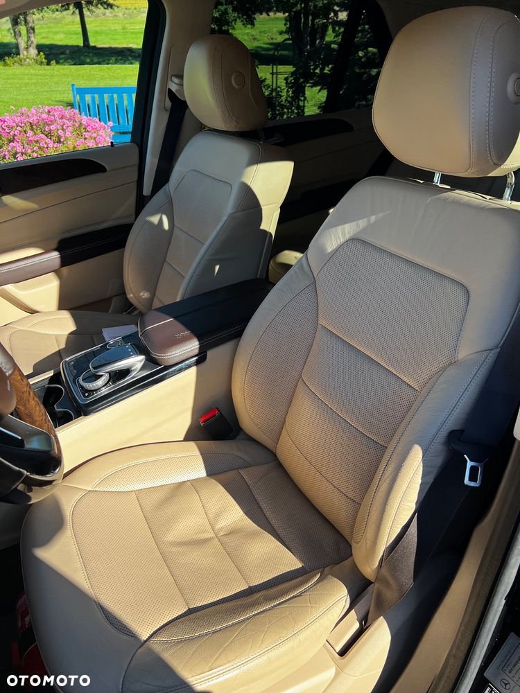 Mercedes-Benz GLE 350 d 4-Matic - 11