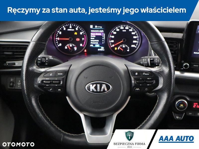 Kia Stonic - 17