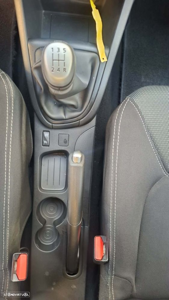 Renault Clio 1.5 dCi Dynamique S - 22