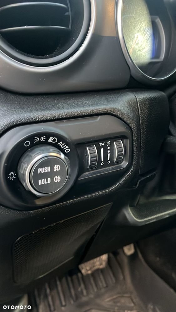 Jeep Wrangler 2.0 T-GDI Hardtop AWD Automatik Sahara - 14