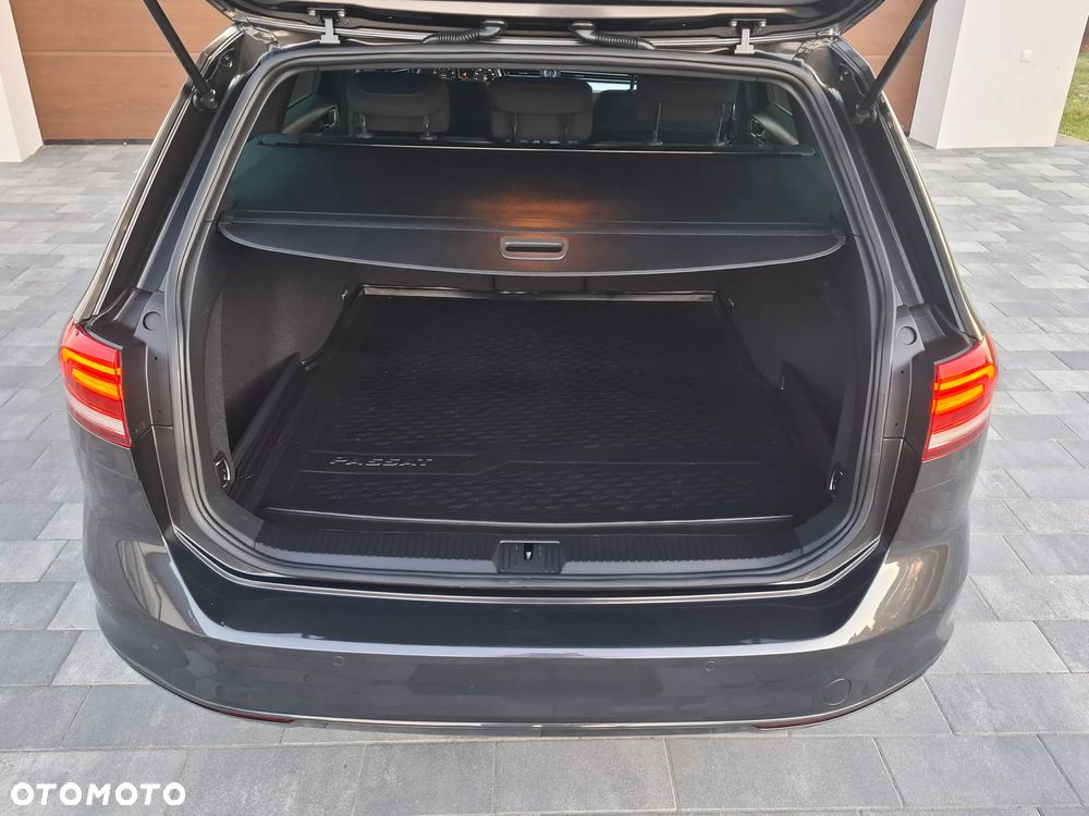 Volkswagen Passat 1.5 TSI OPF DSG Comfortline - 20