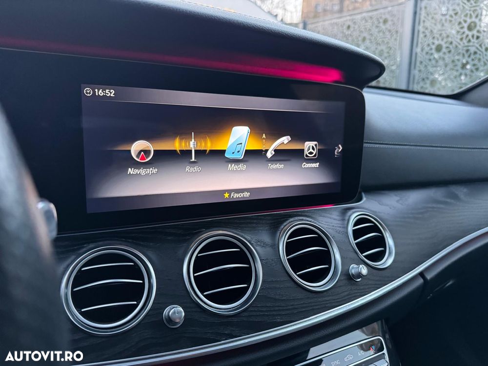 Mercedes-Benz E - 19