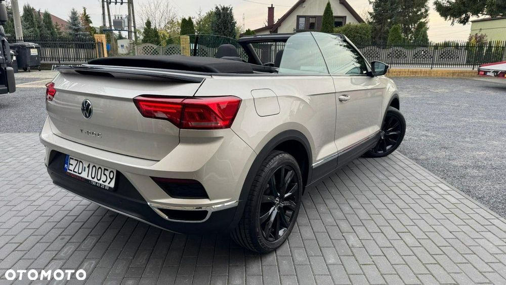 Volkswagen T-Roc - 13