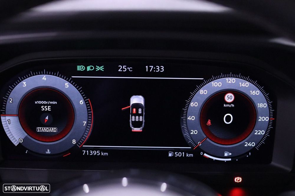 Nissan Qashqai 1.3 DIG-T N-Connecta - 19