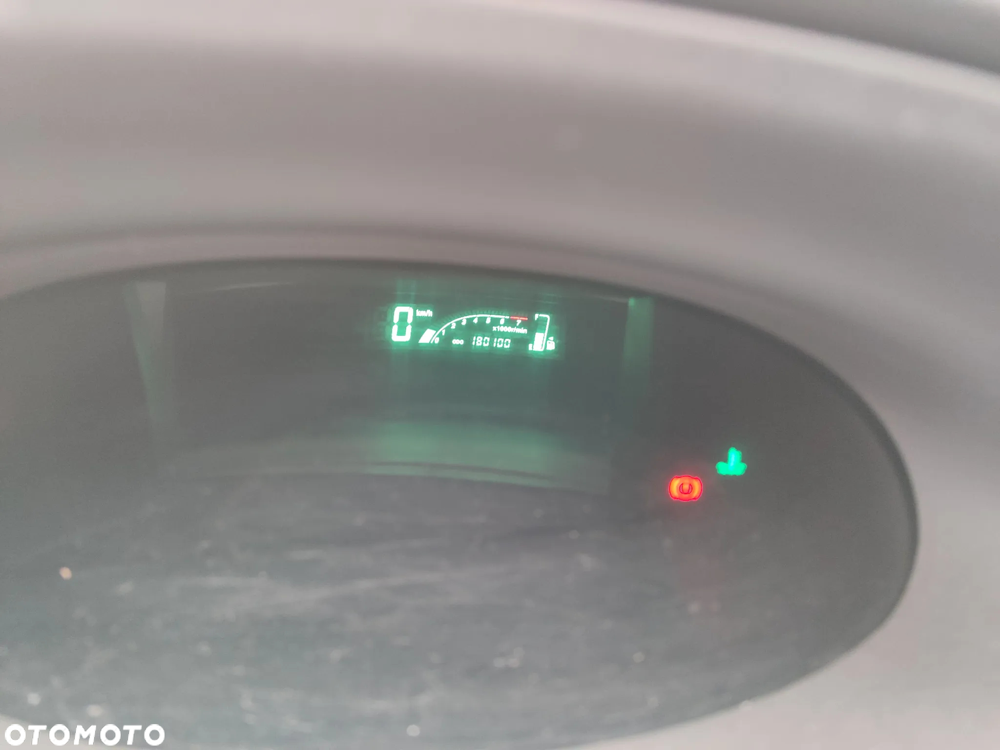 Toyota Yaris 1.0 Luna - 9