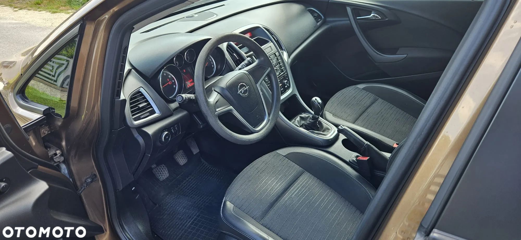 Opel Astra IV 1.4 Active EU6 - 1