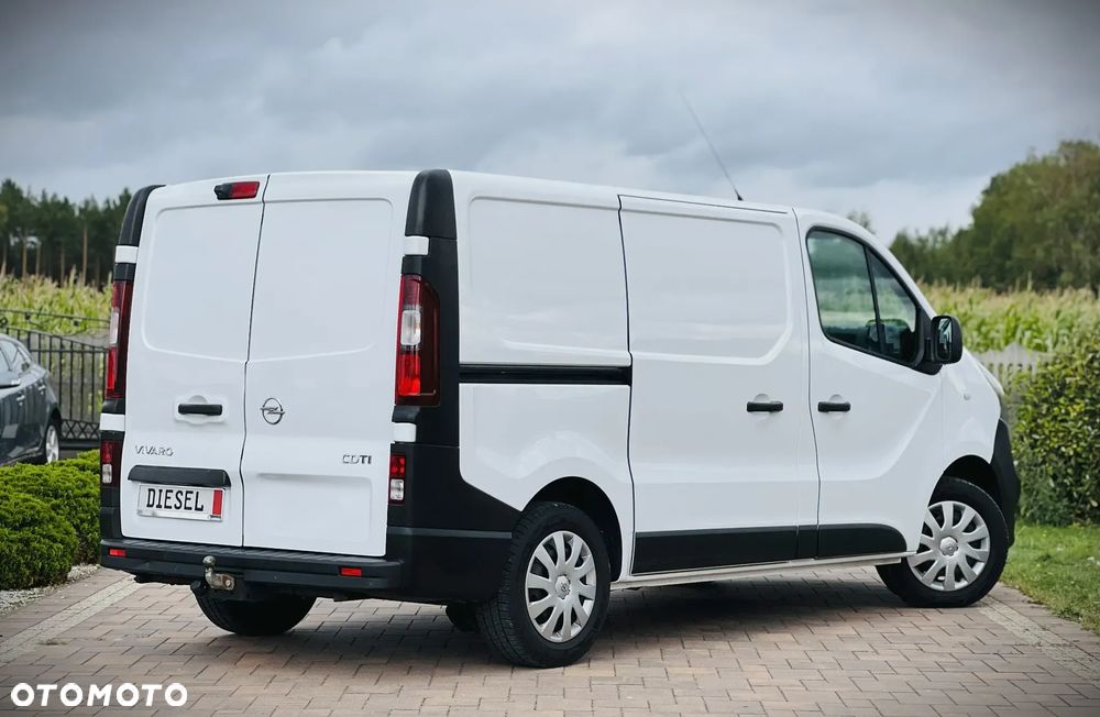 Opel Vivaro - 15