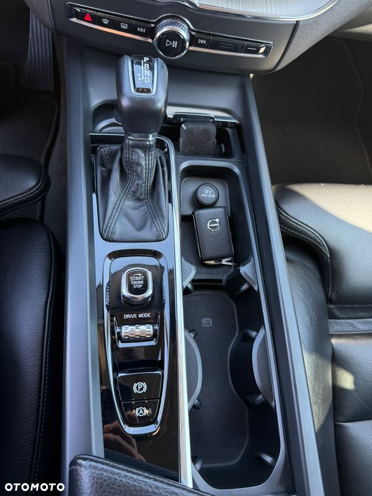 Volvo XC 60 D4 Inscription - 8
