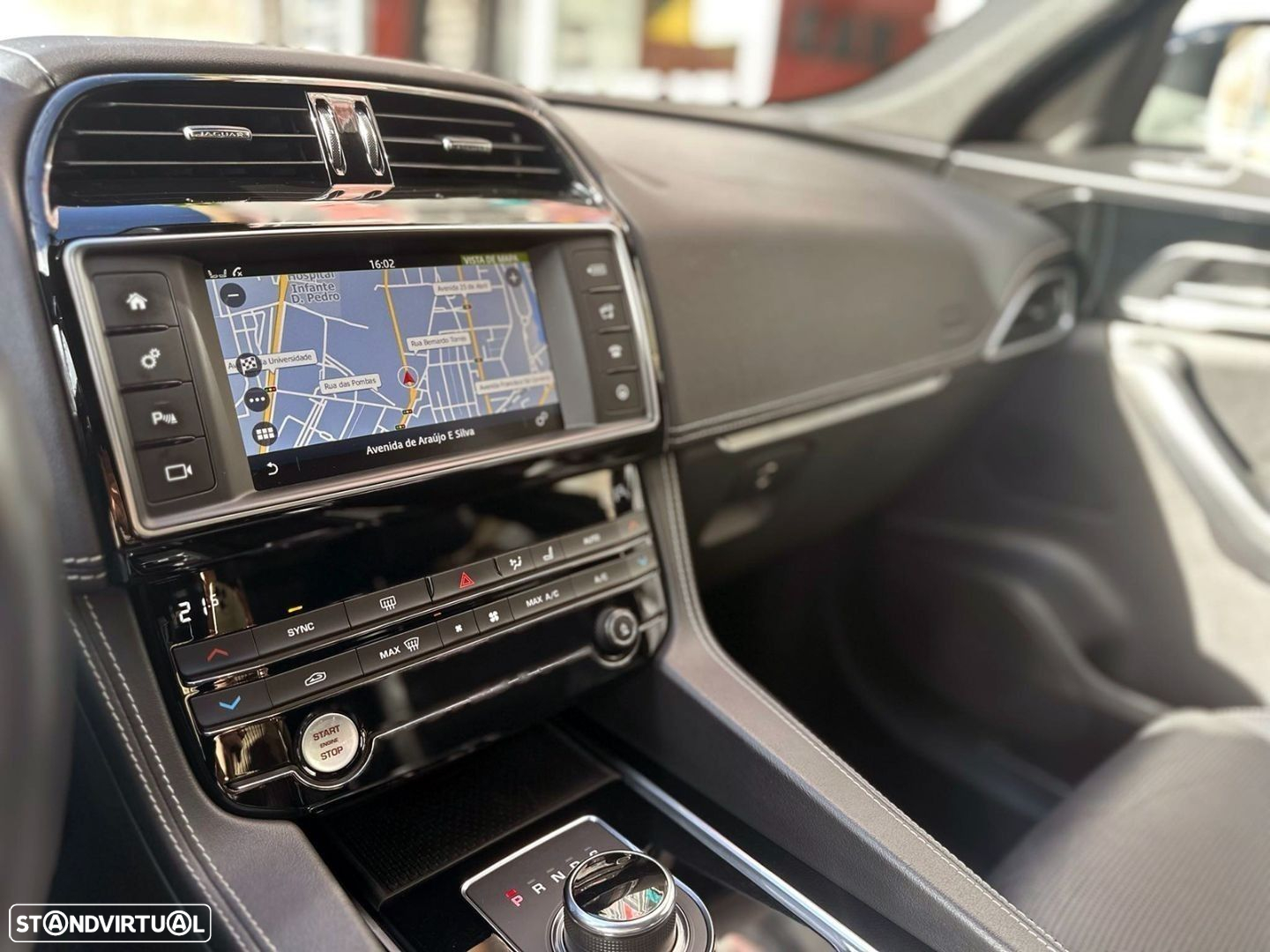 Jaguar F-Pace 2.0 i4D R-Sport Aut. - 15
