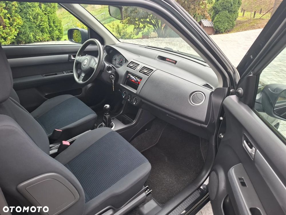 Suzuki Swift 1.3 Comfort+ - 12