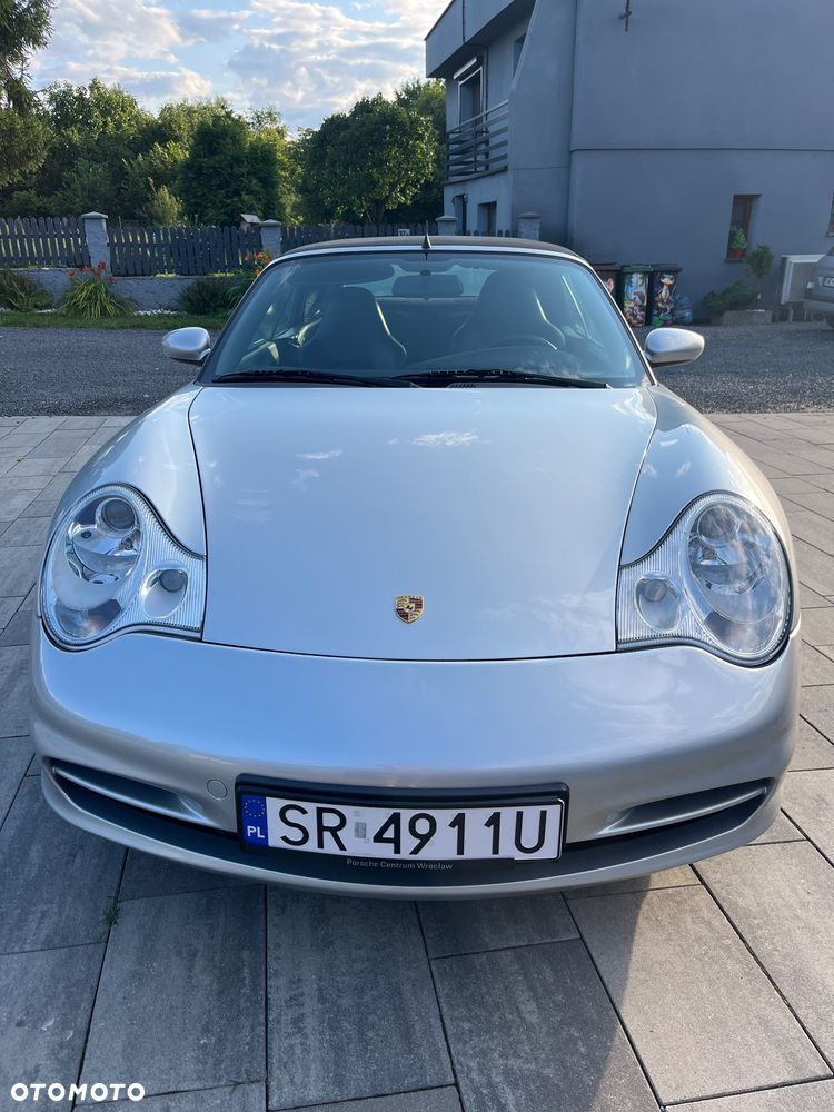 Porsche 911 Carrera - 1