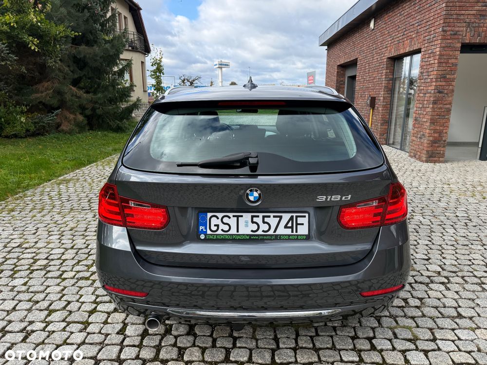 BMW Seria 3 318d Blue Performance Luxury Line - 22