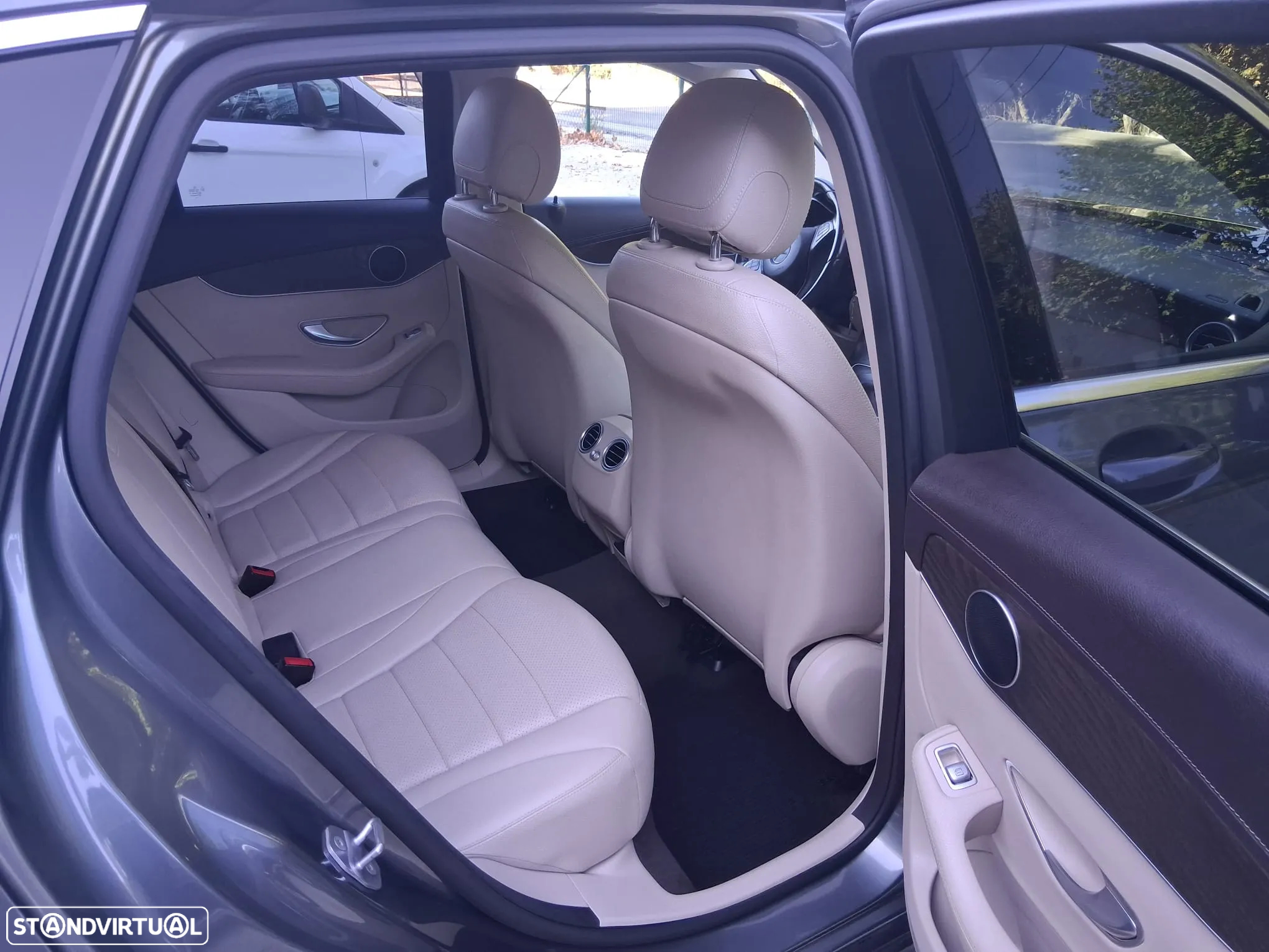 Mercedes-Benz GLC 350 d 4-Matic - 11