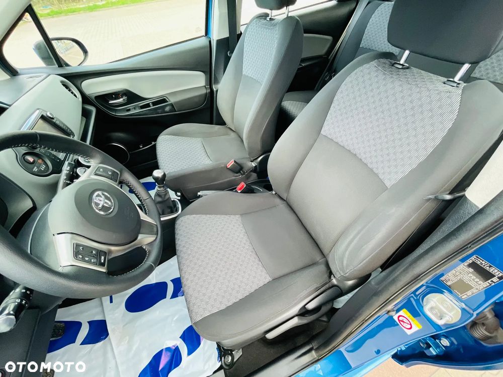 Toyota Yaris 1.33 VVT-i Executive - 9