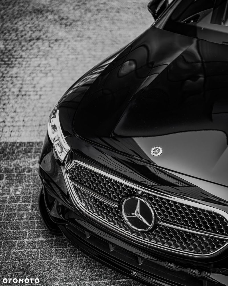 Mercedes-Benz Klasa E 220 d 4-Matic - 9