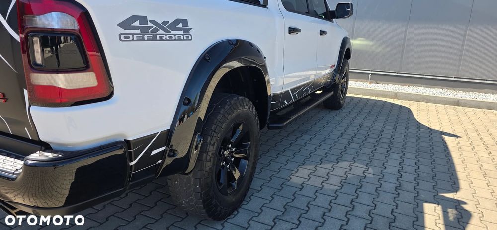Dodge RAM - 13